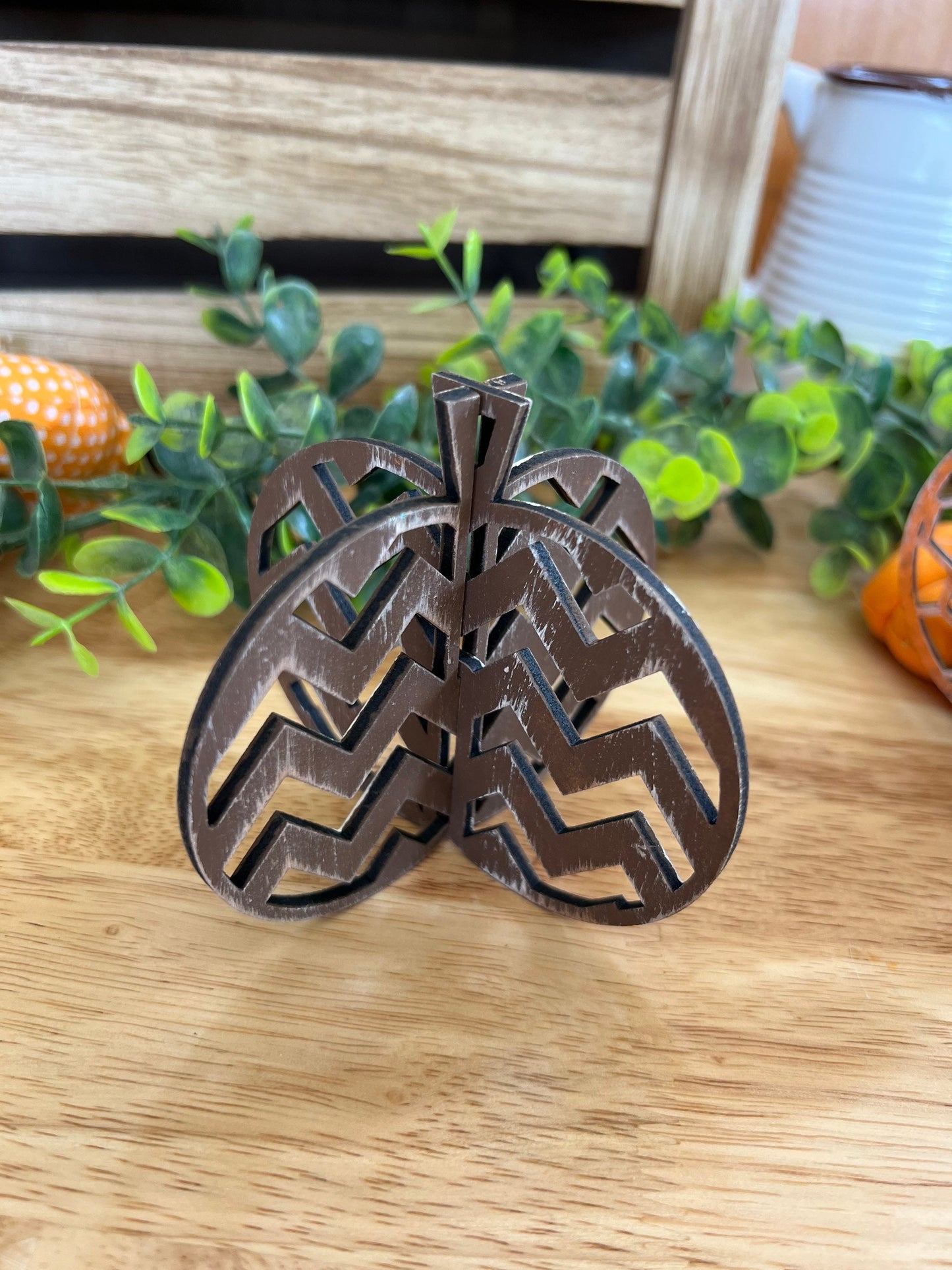 Wood Pumpkins: Autumn Elegance for Thanksgiving Centerpiece & Fall Decor