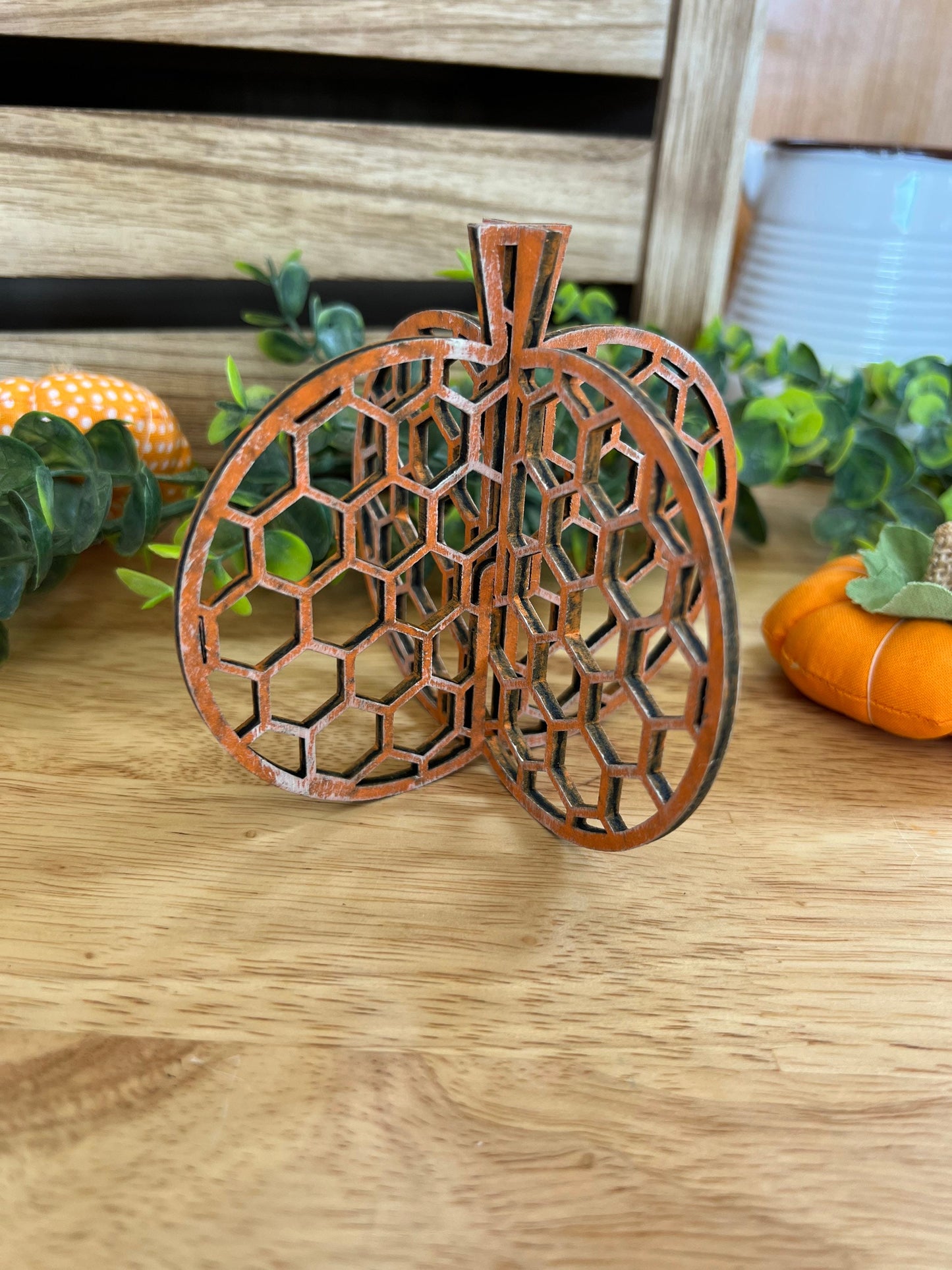 Wood Pumpkins: Autumn Elegance for Thanksgiving Centerpiece & Fall Decor