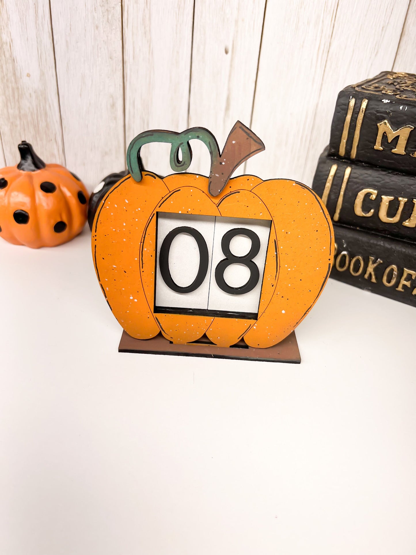 Pumpkin Halloween Countdown Calendar, Halloween Advent Wood Decor