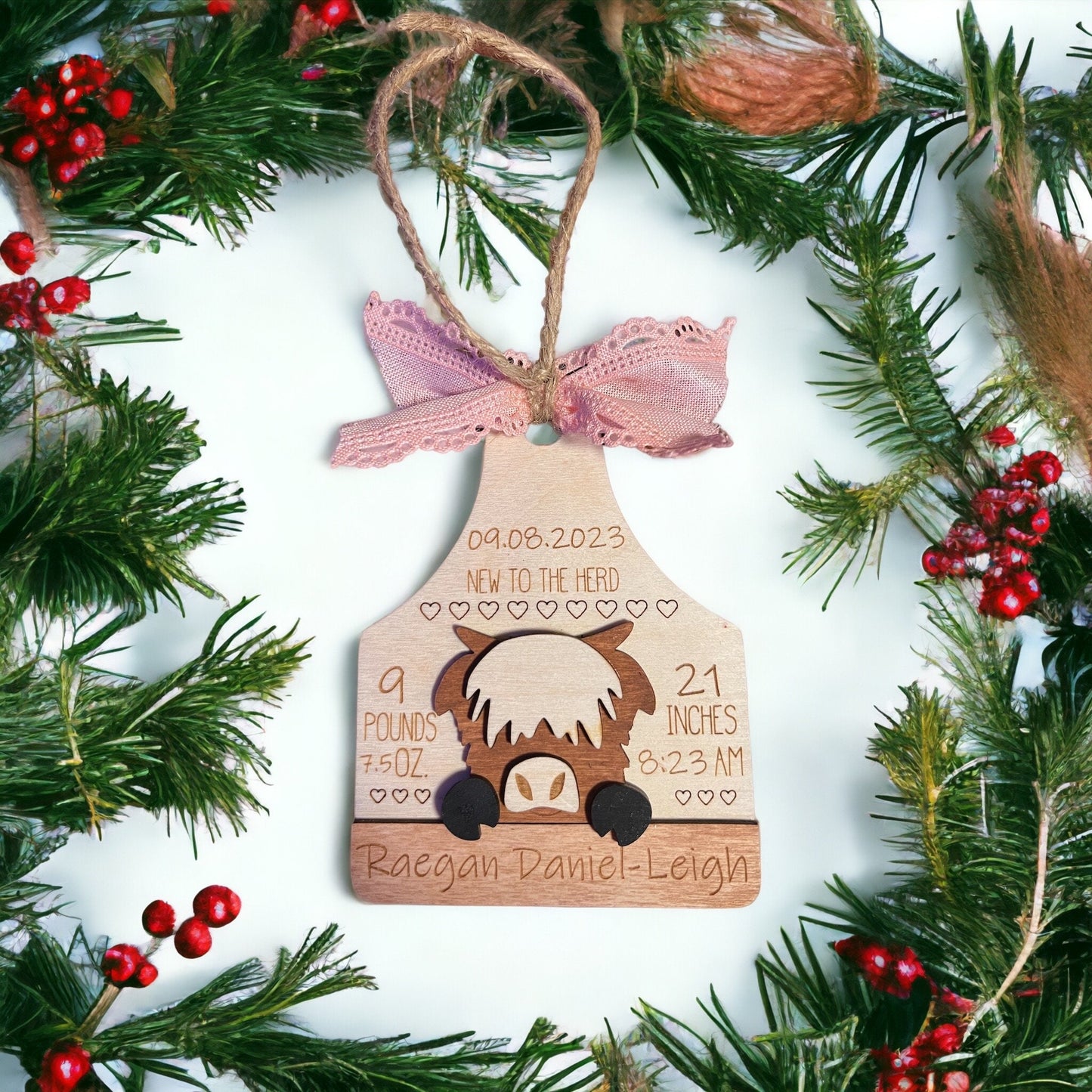 Highland Cow Baby’s Christmas Ornament, Customized Babyshower Gift, Personalized Stats Baby Ornament, Nursery Decor